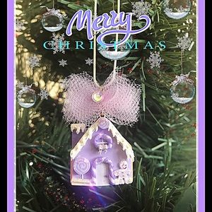 Glittery Sugar Cookie House Necklace-Lilac